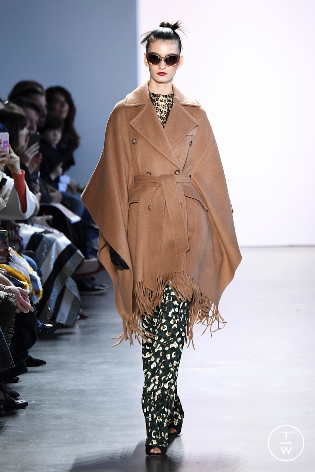 Fashion Week New York Fall/Winter 2020 look 9 from the Badgley Mischka collection womenswear