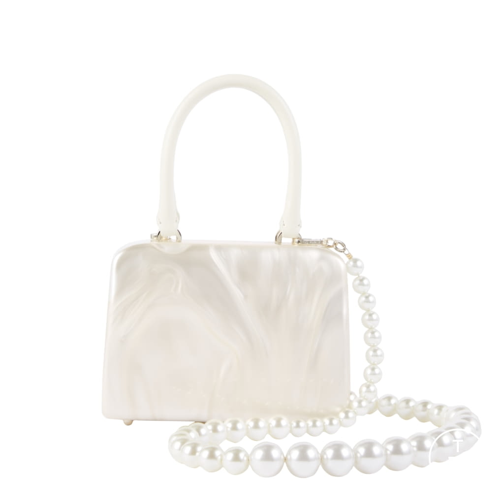 Fashion Week London Spring/Summer 2022 look 6 from the Simone Rocha collection womenswear accessories