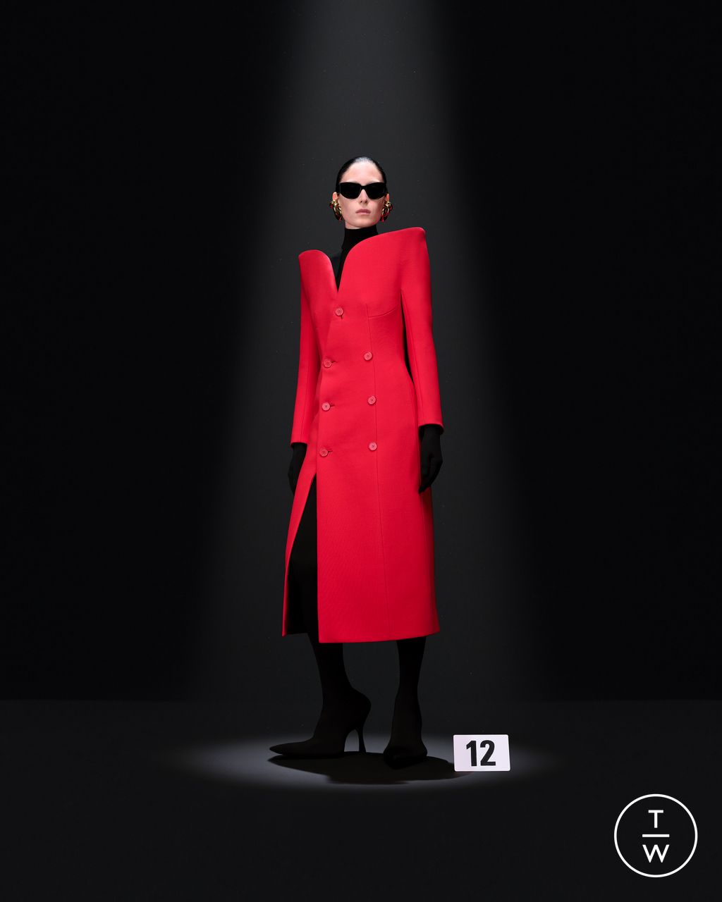 Fashion Week Paris Fall/Winter 2023 look 12 from the Balenciaga collection 高级定制