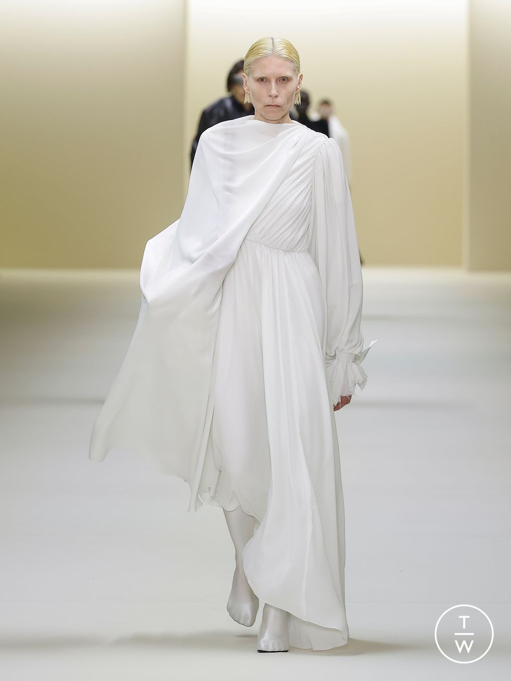 Fashion Week Paris Fall/Winter 2023 look 23 de la collection Balenciaga womenswear