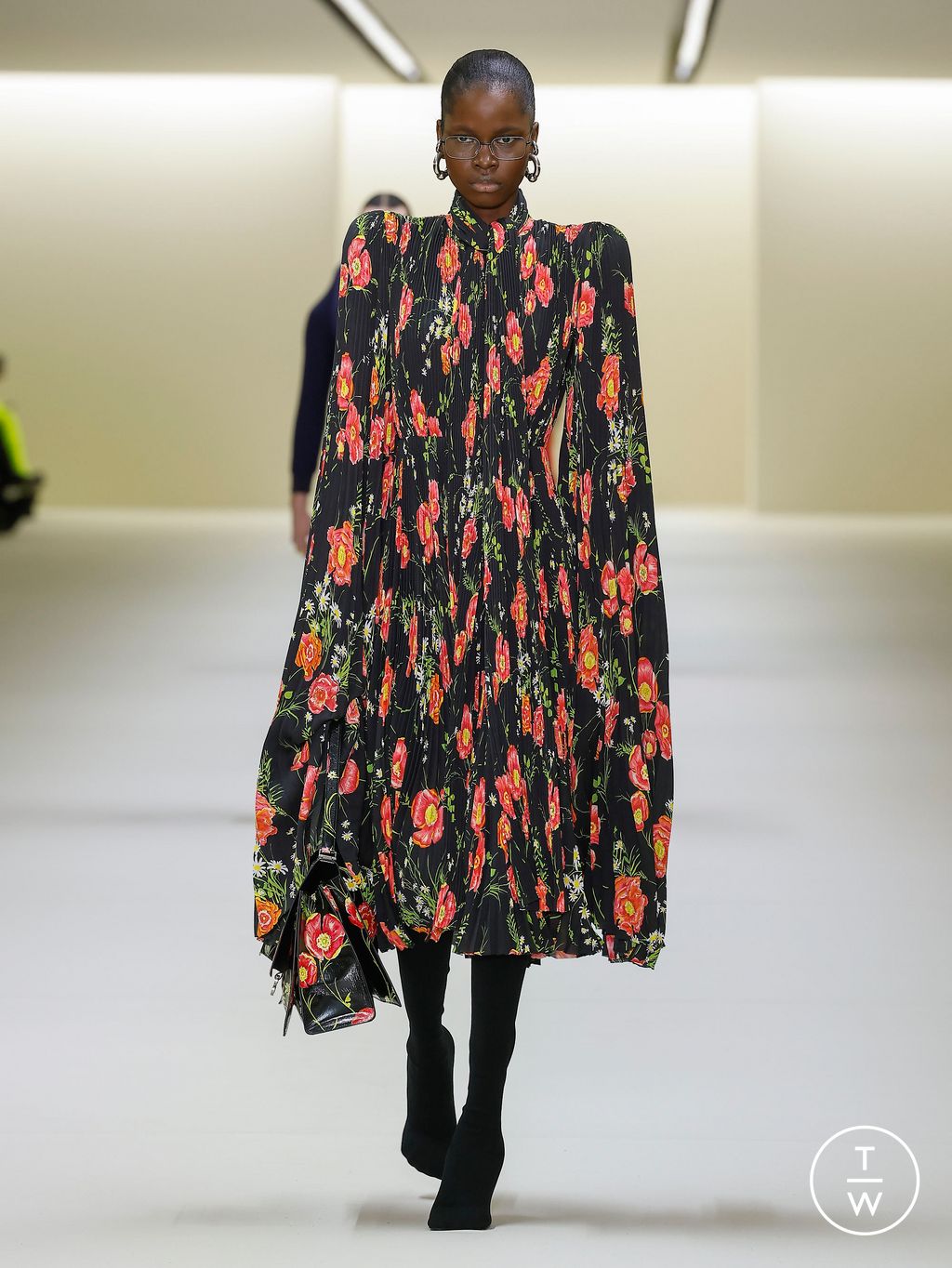 Fashion Week Paris Fall/Winter 2023 look 33 de la collection Balenciaga womenswear