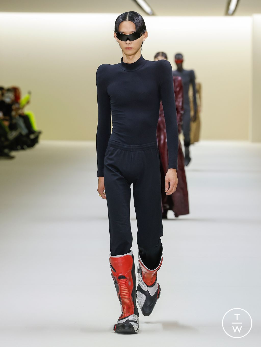 Fashion Week Paris Fall/Winter 2023 look 42 from the Balenciaga collection womenswear