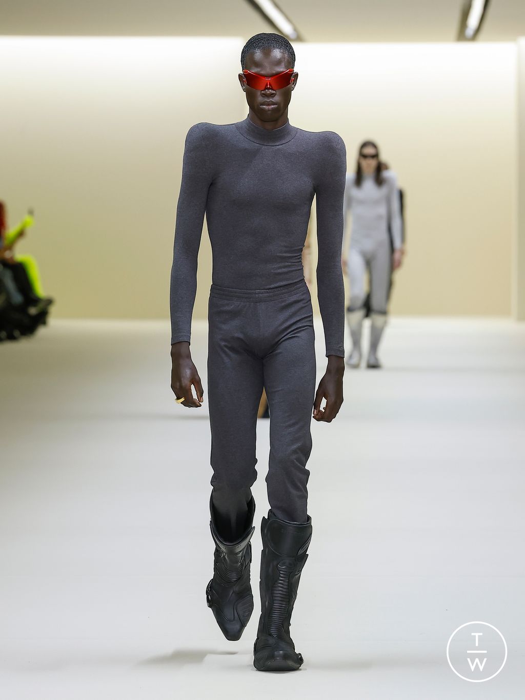 Fashion Week Paris Fall/Winter 2023 look 44 from the Balenciaga collection 女装