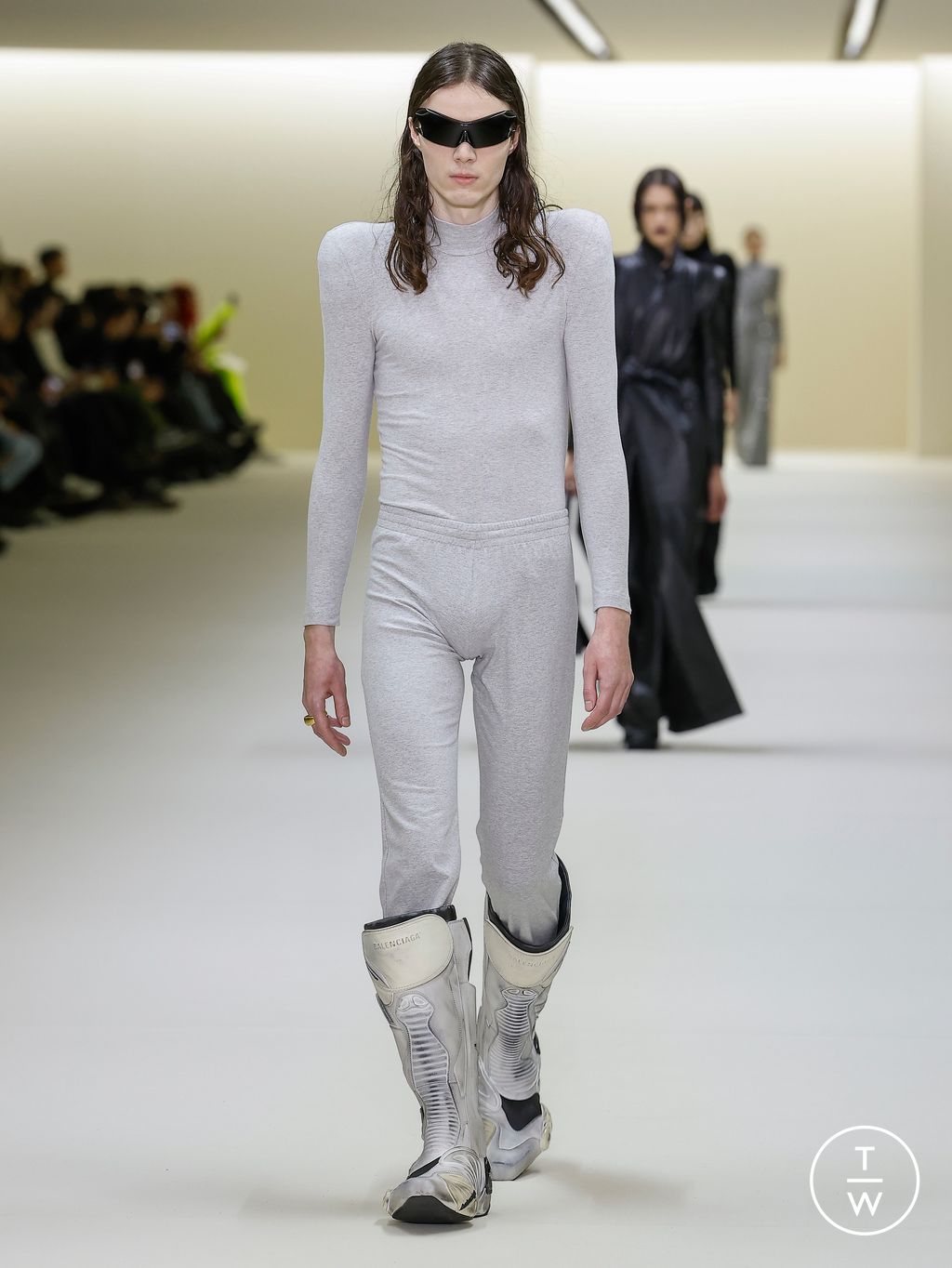 Fashion Week Paris Fall/Winter 2023 look 46 from the Balenciaga collection 女装