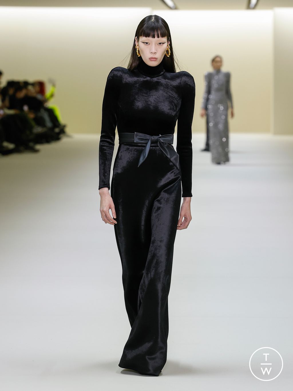 Fashion Week Paris Fall/Winter 2023 look 48 from the Balenciaga collection 女装