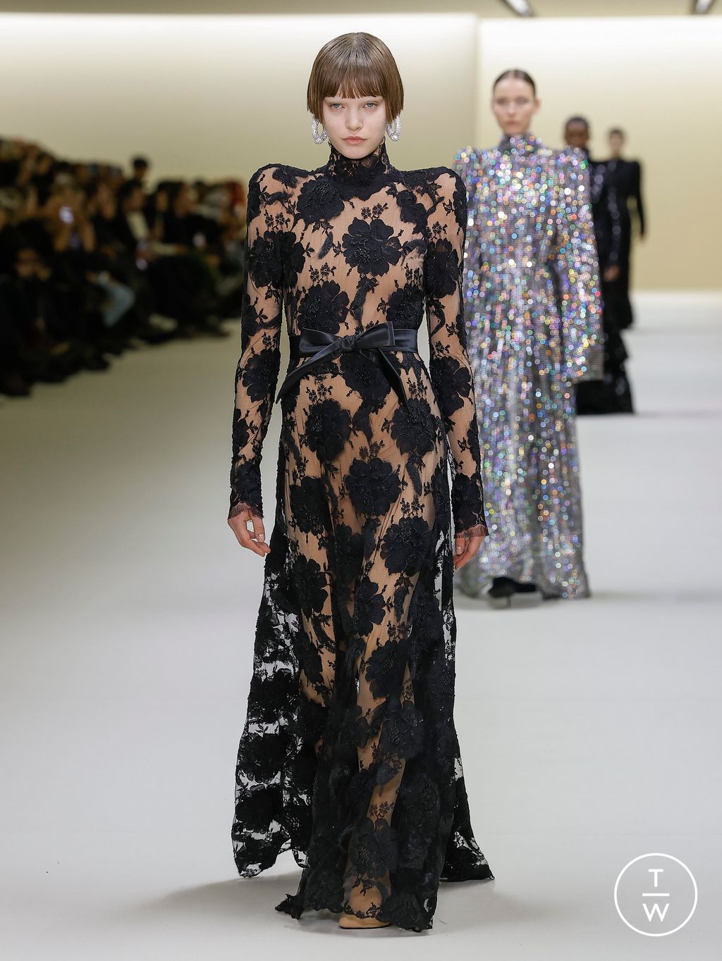 Fashion Week Paris Fall/Winter 2023 look 51 from the Balenciaga collection womenswear