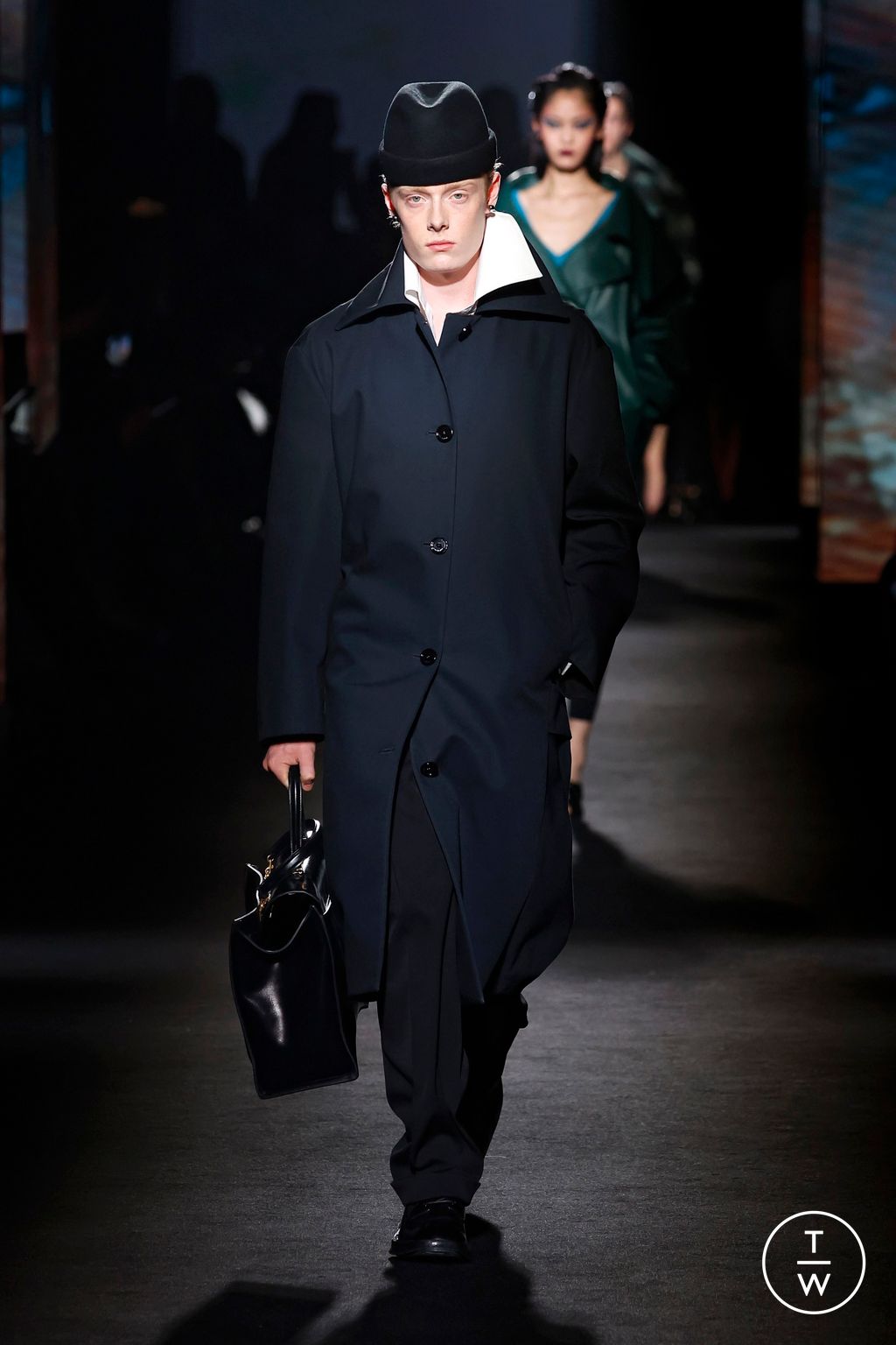 Fashion Week Paris Fall/Winter 2026 look 34 de la collection Balenciaga womenswear