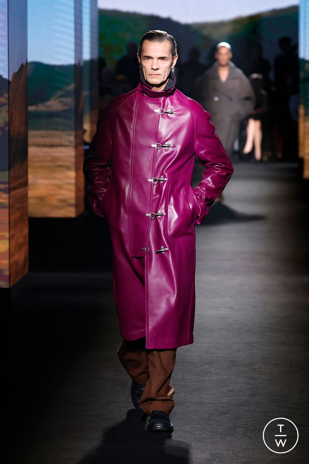 Fashion Week Paris Fall/Winter 2026 look 53 from the Balenciaga collection womenswear