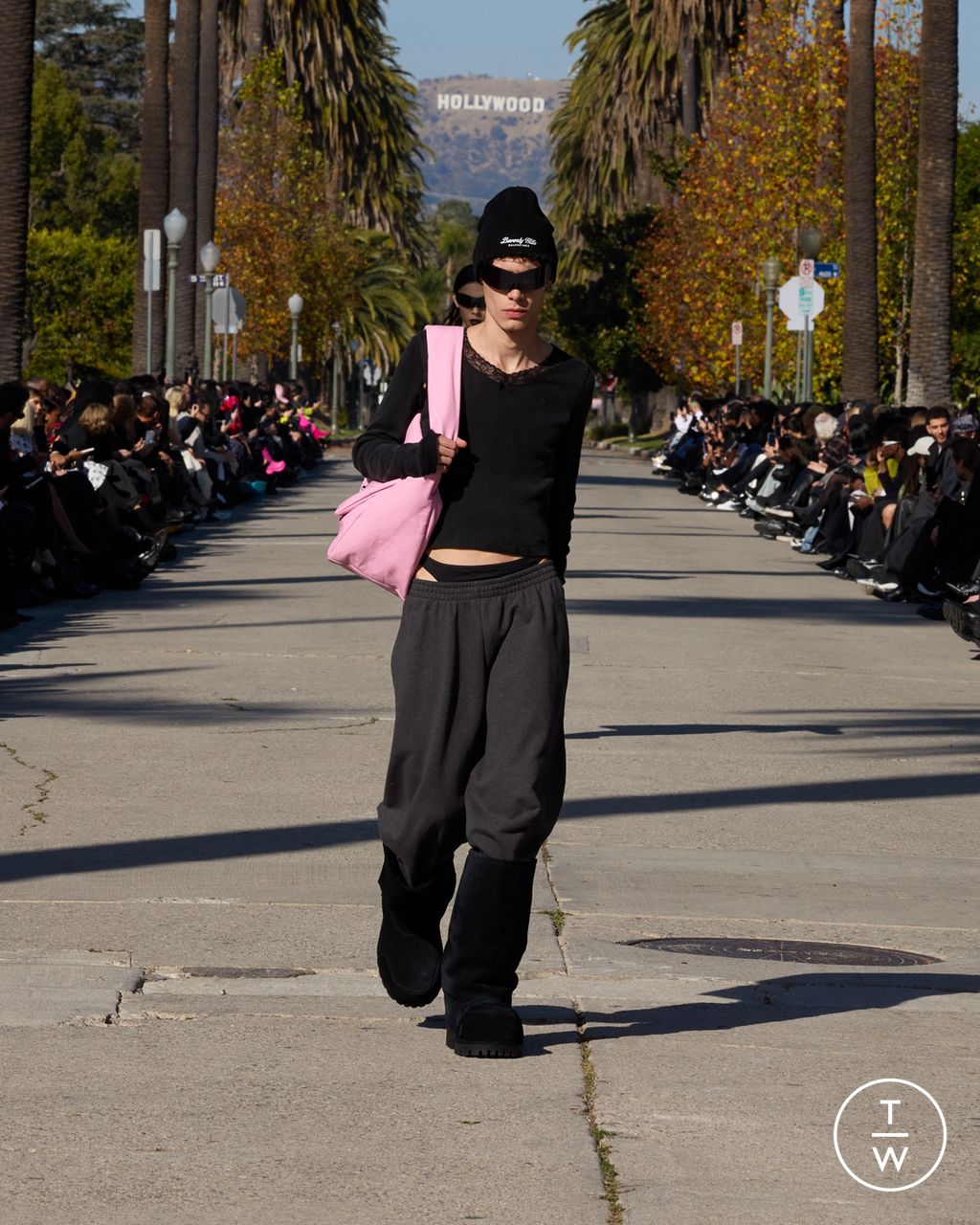 Fashion Week Paris Pre-Fall 2024 look 20 de la collection Balenciaga womenswear
