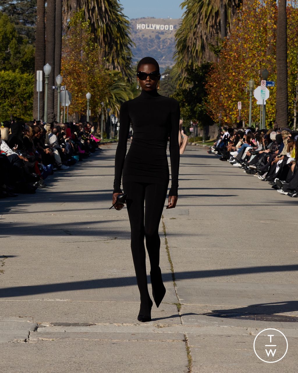 Fashion Week Paris Pre-Fall 2024 look 54 de la collection Balenciaga womenswear
