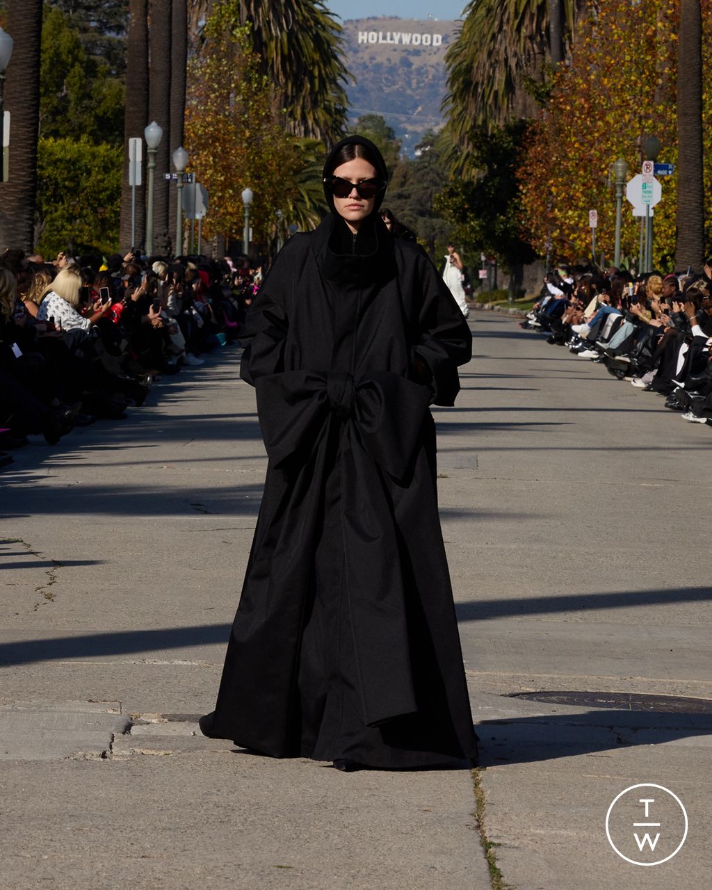 Fashion Week Paris Pre-Fall 2024 look 63 de la collection Balenciaga womenswear