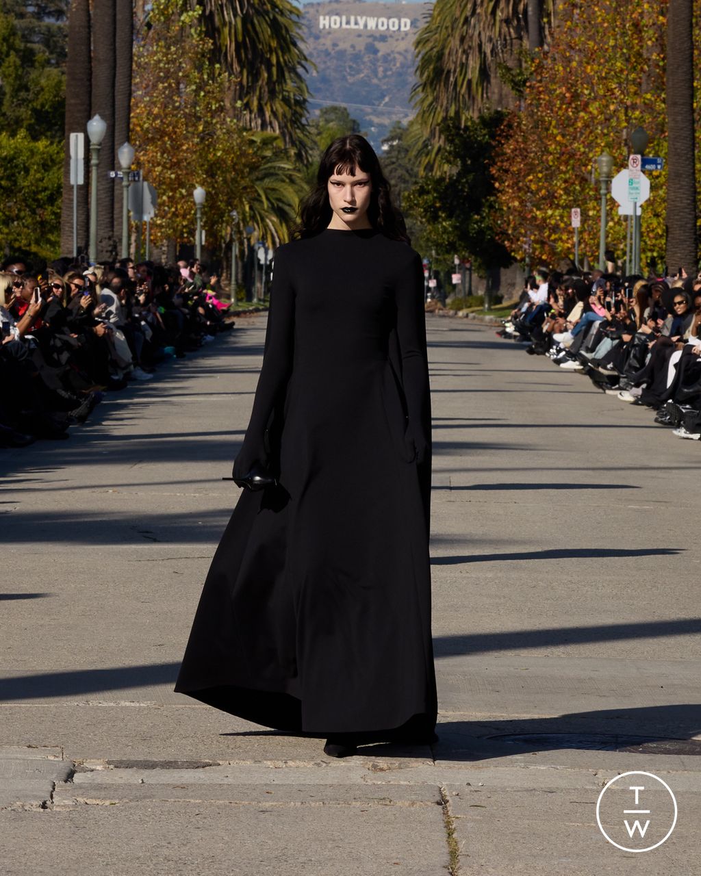 Fashion Week Paris Pre-Fall 2024 look 64 from the Balenciaga collection womenswear