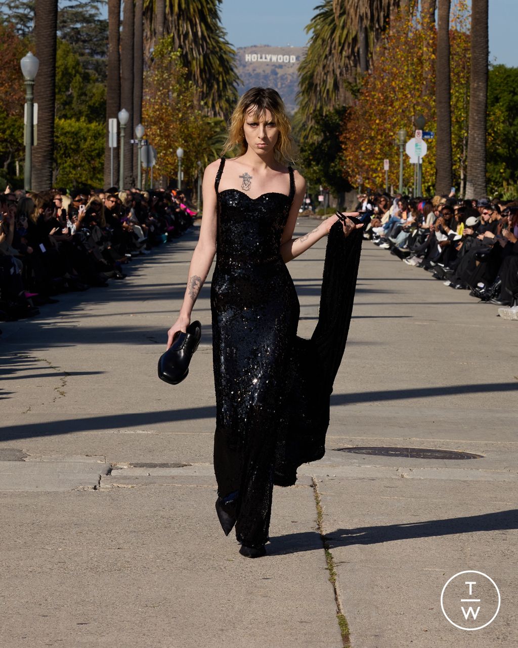 Fashion Week Paris Pre-Fall 2024 look 71 from the Balenciaga collection womenswear