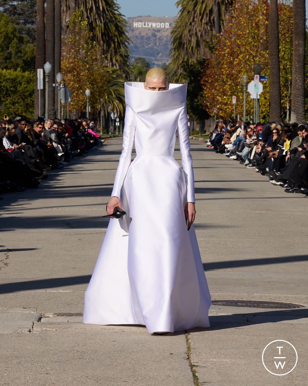 Fashion Week Paris Pre-Fall 2024 look 73 de la collection Balenciaga womenswear