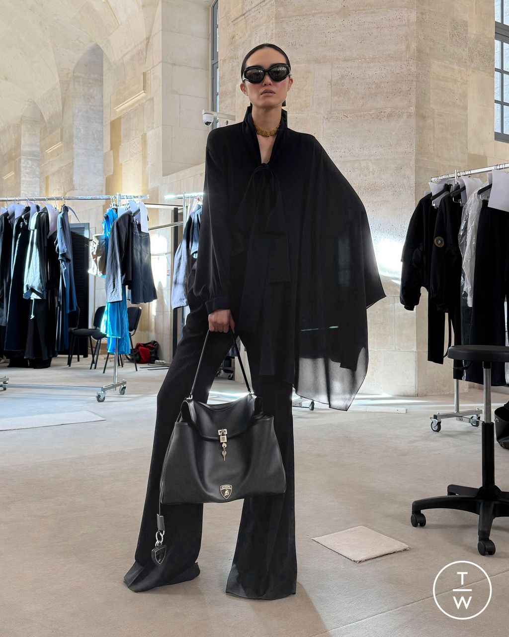 Fashion Week Paris Pre-Fall 2025 look 10 from the Balenciaga collection womenswear