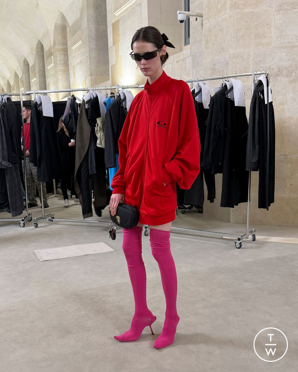 Fashion Week Paris Pre-Fall 2025 look 56 from the Balenciaga collection womenswear