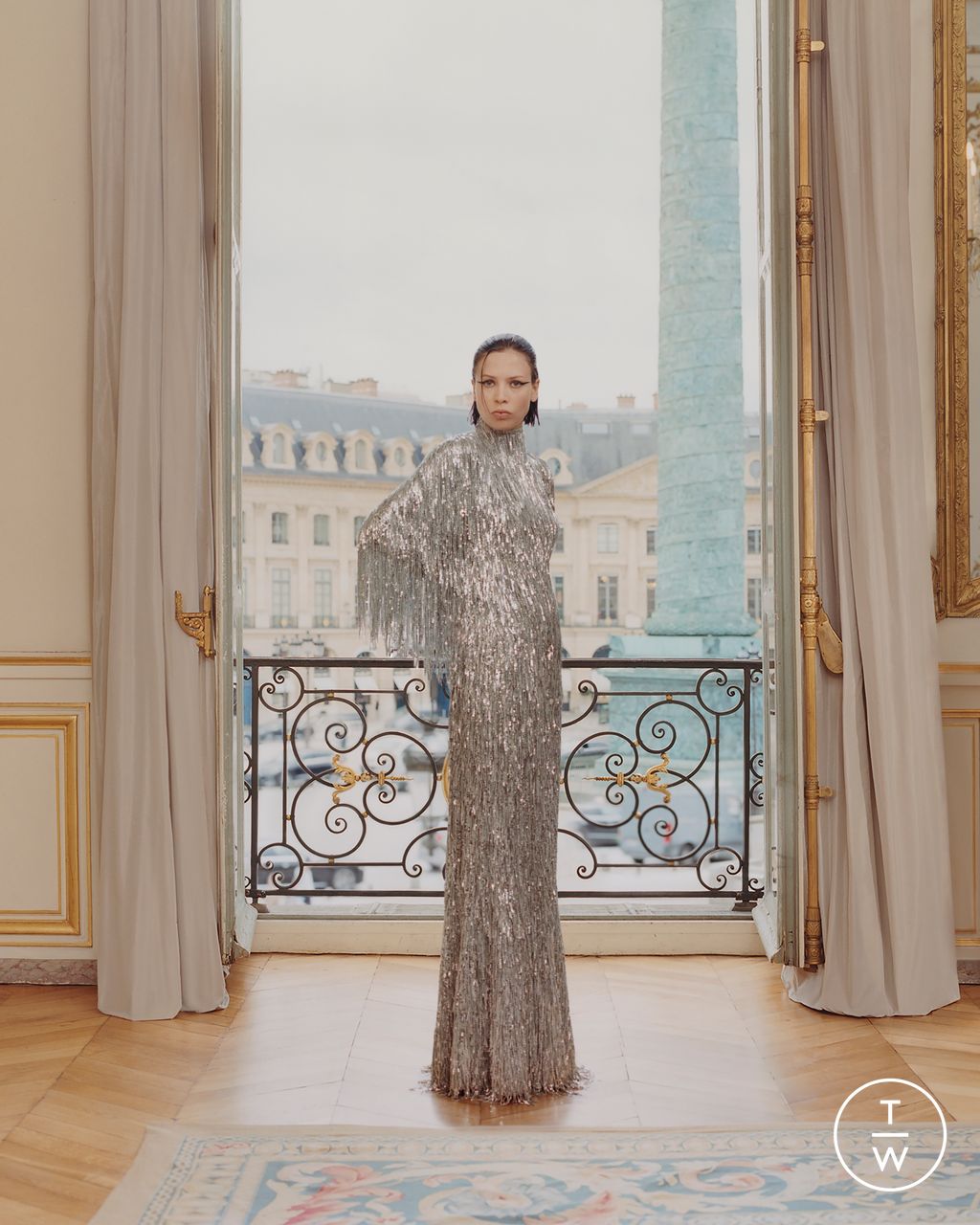 Fashion Week Paris Resort 2024 look 44 de la collection Balenciaga womenswear