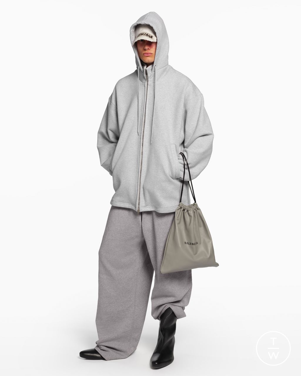 Fashion Week Paris Resort 2026 look 22 de la collection Balenciaga womenswear