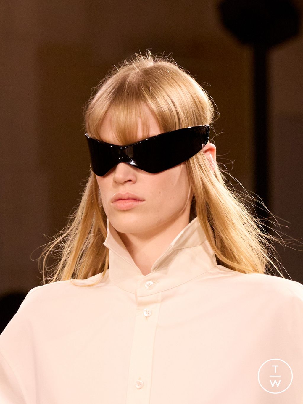 Fashion Week Paris Spring/Summer 2026 look 8 from the Balenciaga collection womenswear accessories