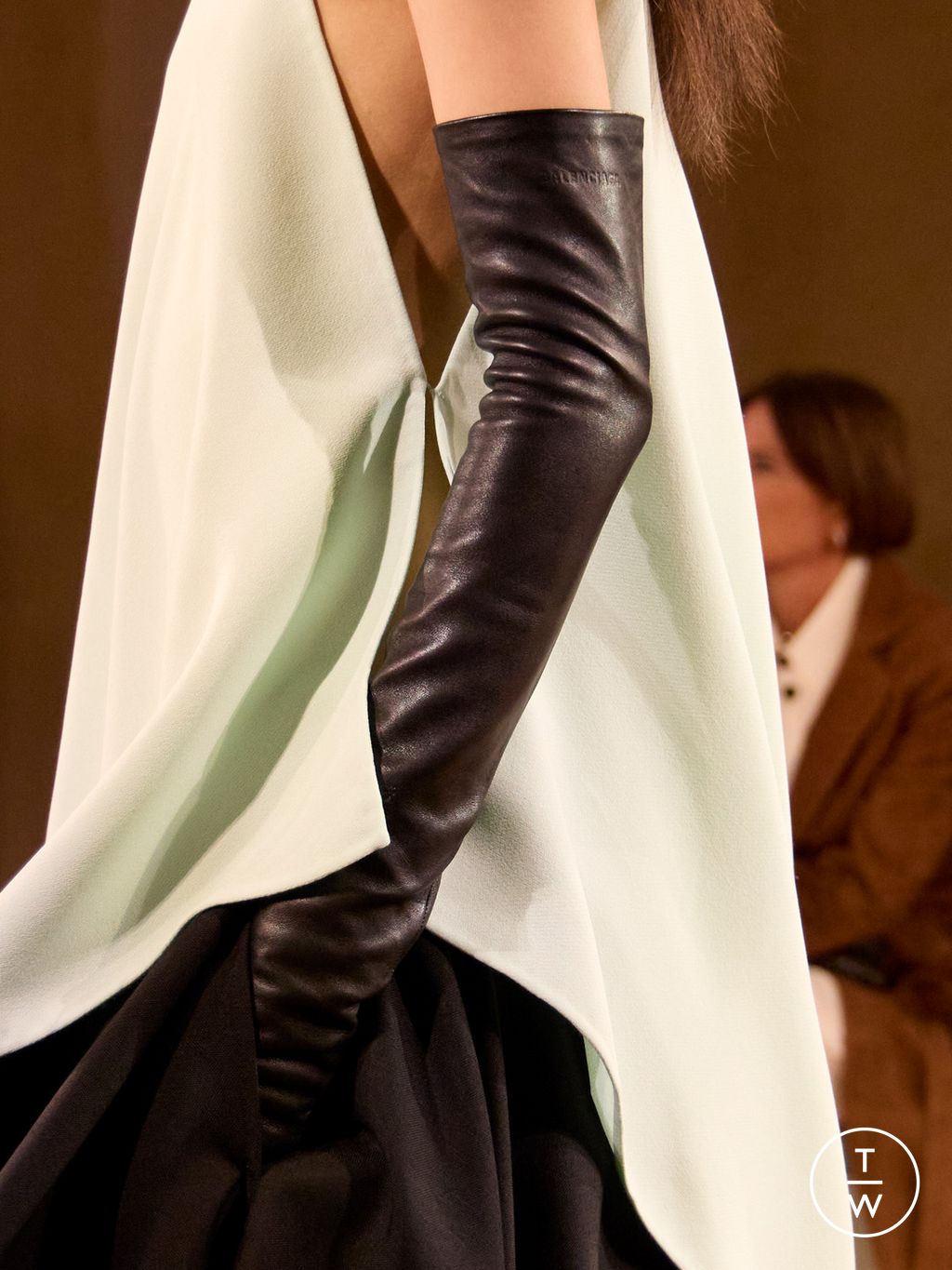 Fashion Week Paris Spring/Summer 2026 look 4 from the Balenciaga collection womenswear accessories