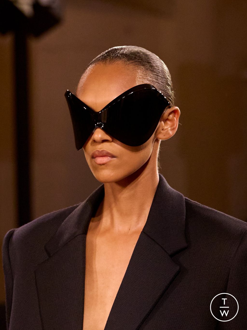 Fashion Week Paris Spring/Summer 2026 look 65 from the Balenciaga collection womenswear accessories