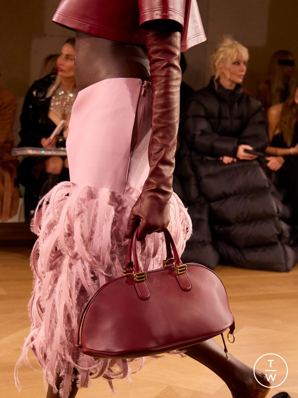 Fashion Week Paris Spring/Summer 2026 look 45 from the Balenciaga collection womenswear accessories