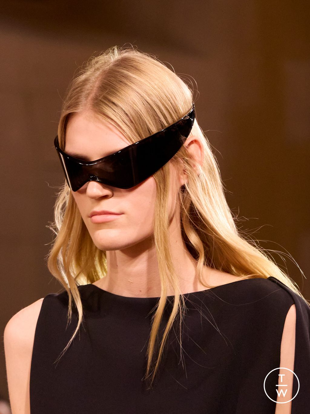 Fashion Week Paris Spring/Summer 2026 look 26 from the Balenciaga collection 女装配饰