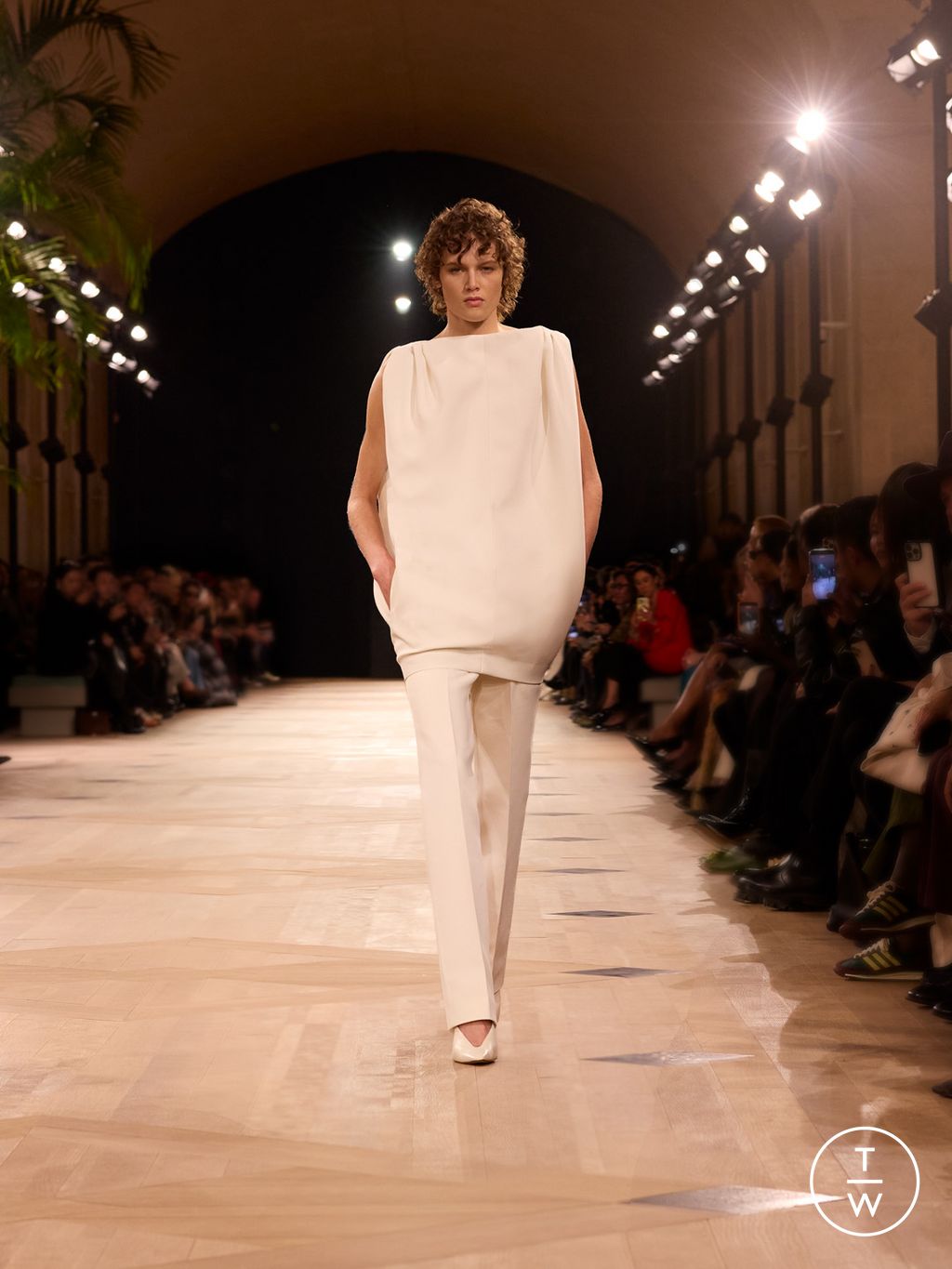 Fashion Week Paris Spring/Summer 2026 look 3 from the Balenciaga collection womenswear