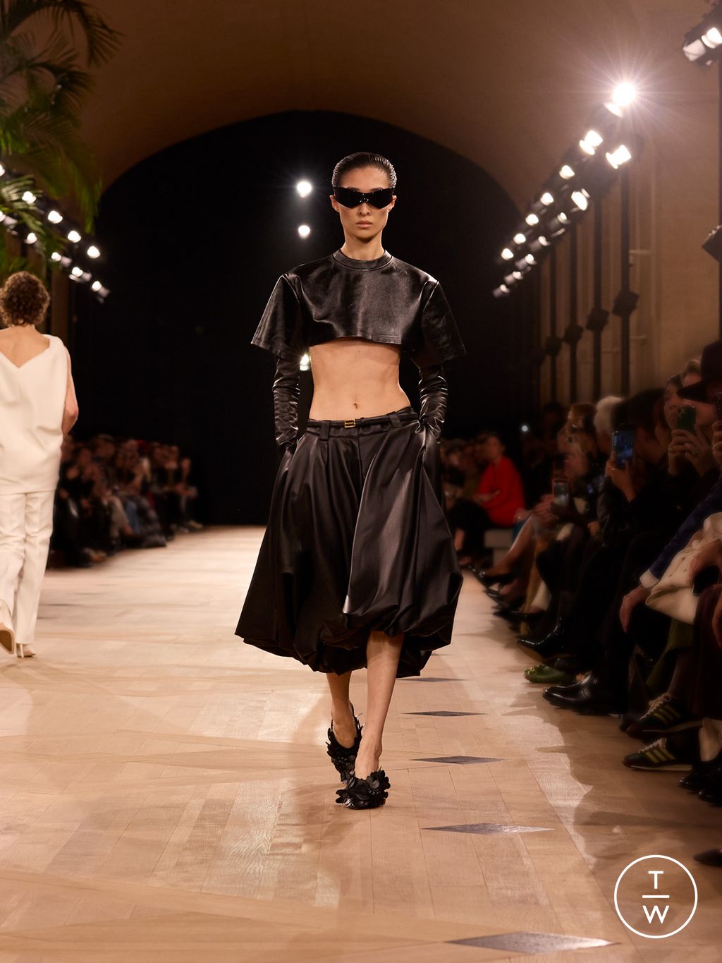 Fashion Week Paris Spring/Summer 2026 look 5 from the Balenciaga collection womenswear