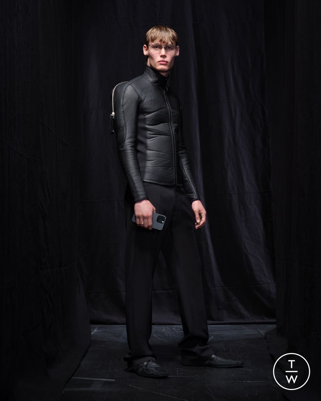 Fashion Week Paris Fall/Winter 2025 look 13 from the Balenciaga collection womenswear