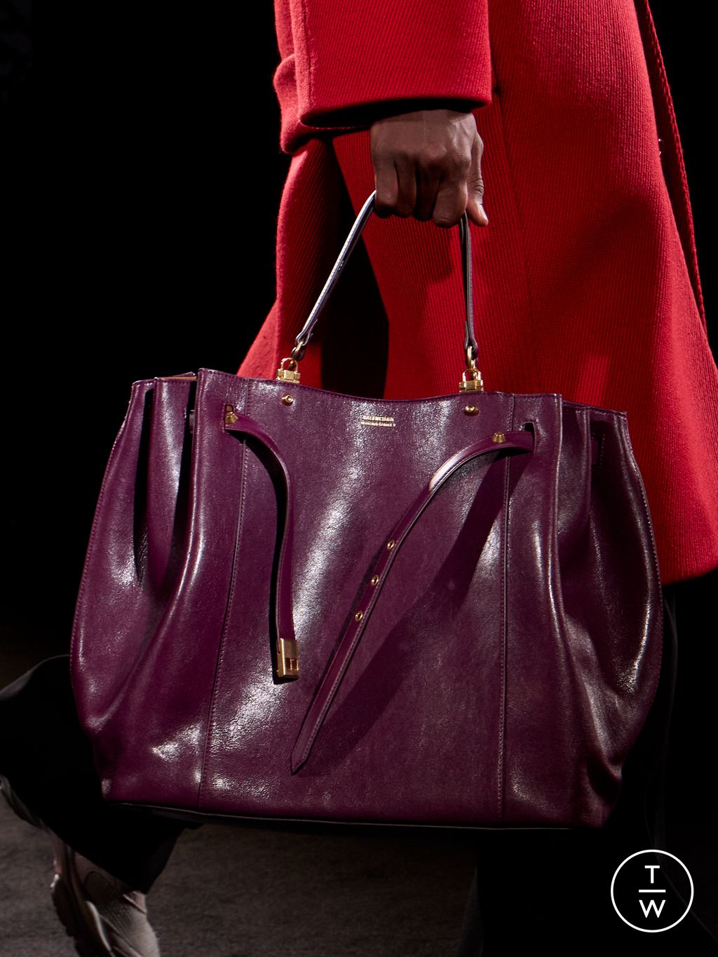 Fashion Week Paris Fall/Winter 2026 look 67 de la collection Balenciaga womenswear accessories