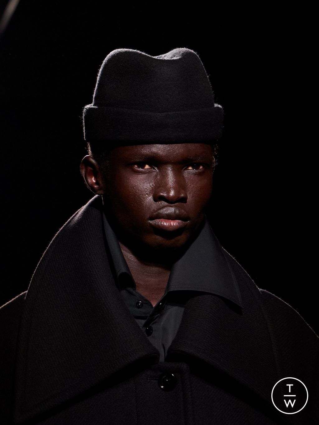 Fashion Week Paris Fall/Winter 2026 look 41 de la collection Balenciaga womenswear accessories