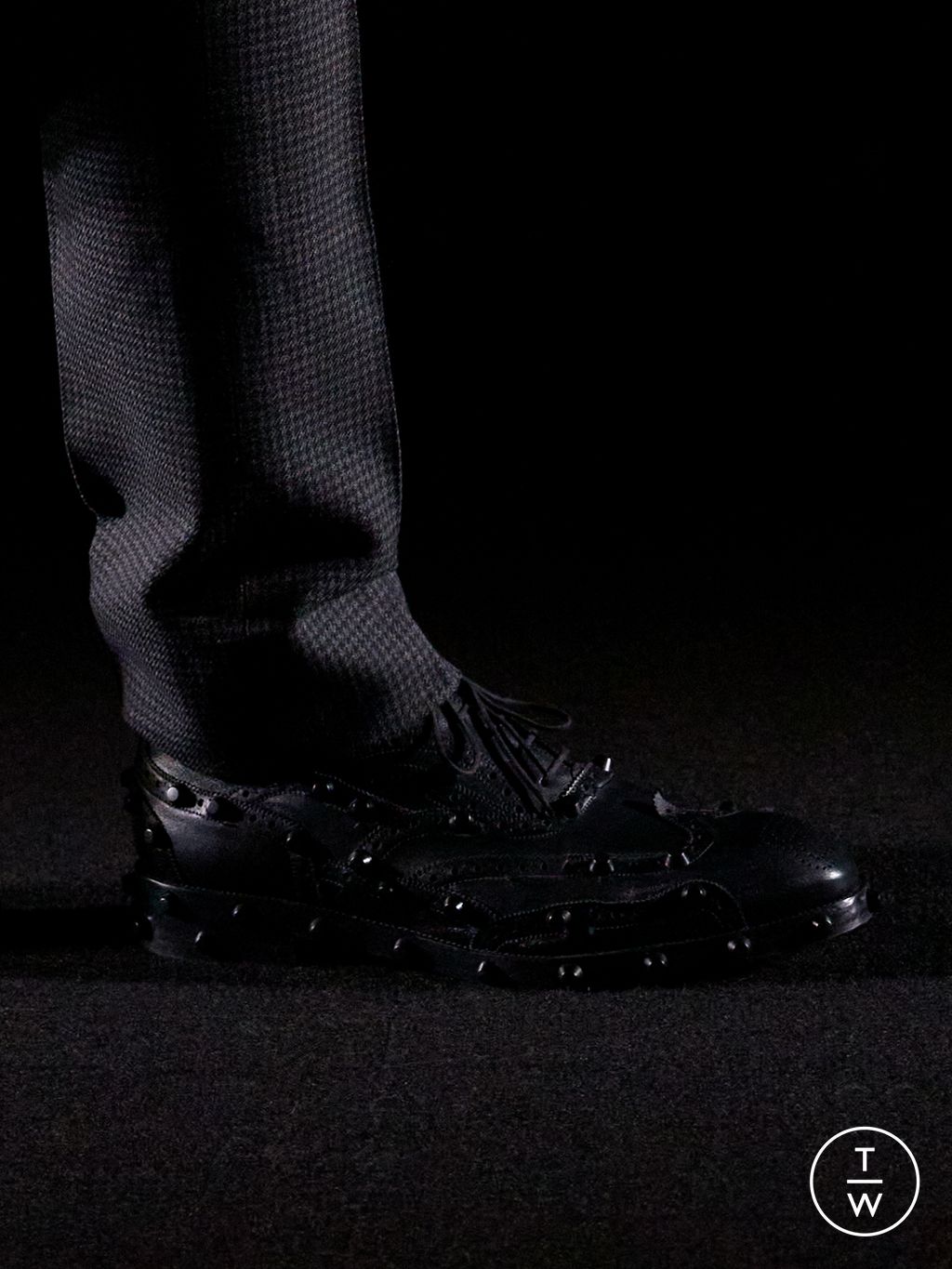 Fashion Week Paris Fall/Winter 2026 look 47 de la collection Balenciaga womenswear accessories