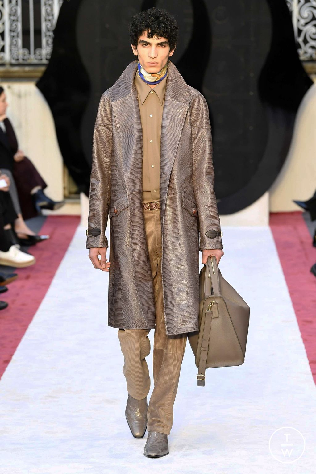 Fashion Week Milan Fall/Winter 2023 look 10 from the Bally collection womenswear