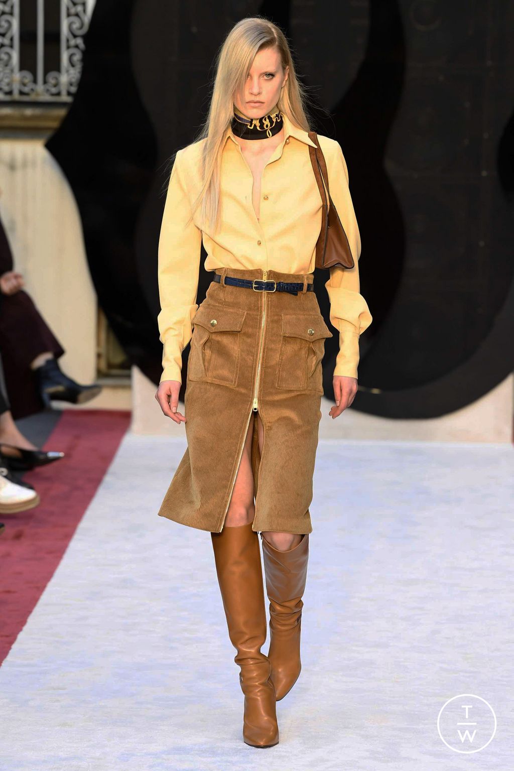 Fashion Week Milan Fall/Winter 2023 look 14 from the Bally collection womenswear