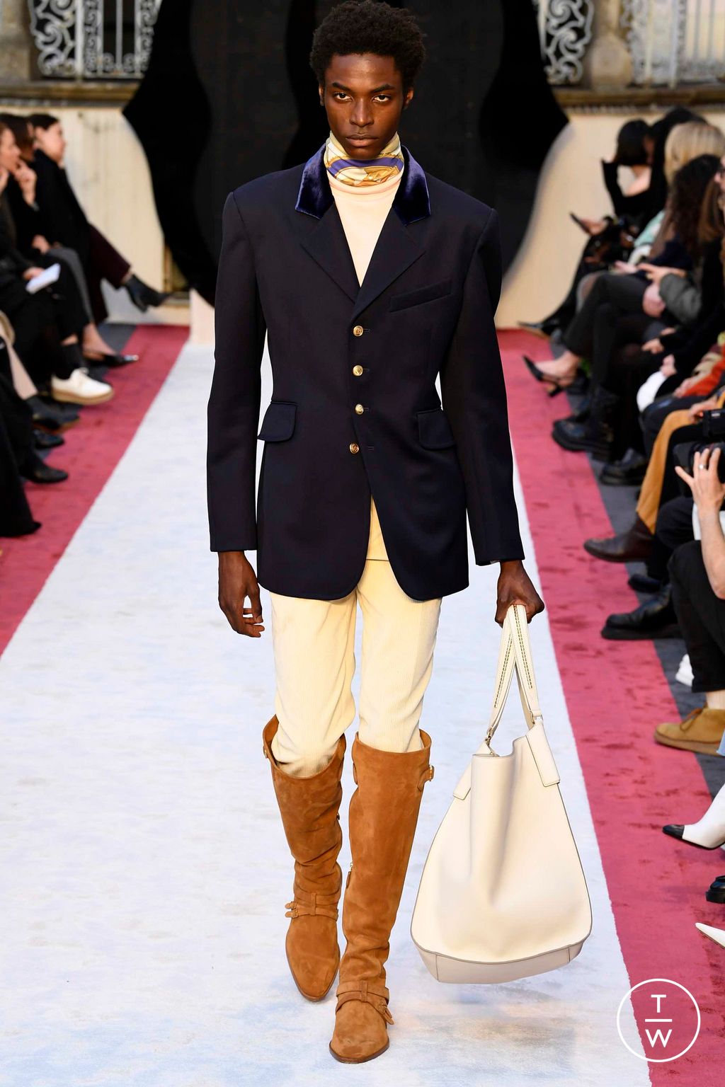 Fashion Week Milan Fall/Winter 2023 look 20 from the Bally collection womenswear