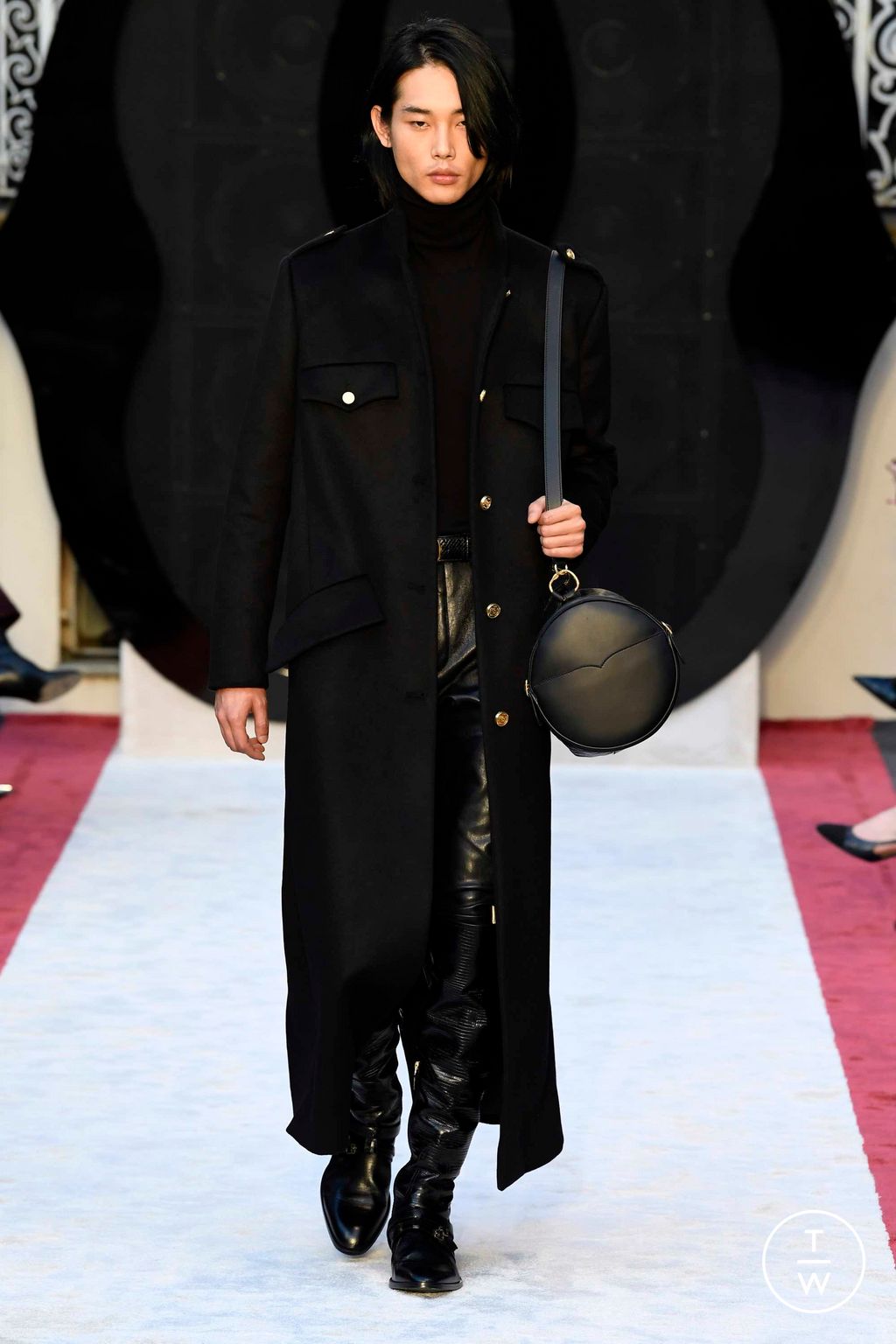 Fashion Week Milan Fall/Winter 2023 look 32 from the Bally collection womenswear