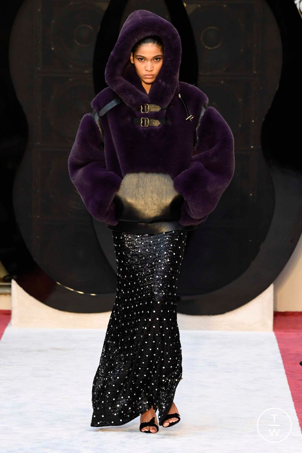 Fashion Week Milan Fall/Winter 2023 look 39 from the Bally collection 女装