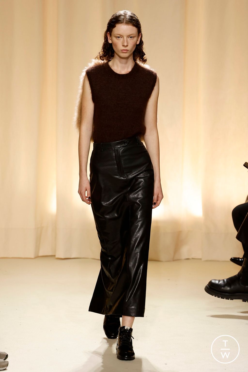 Fashion Week Milan Fall/Winter 2024 look 5 de la collection Bally womenswear