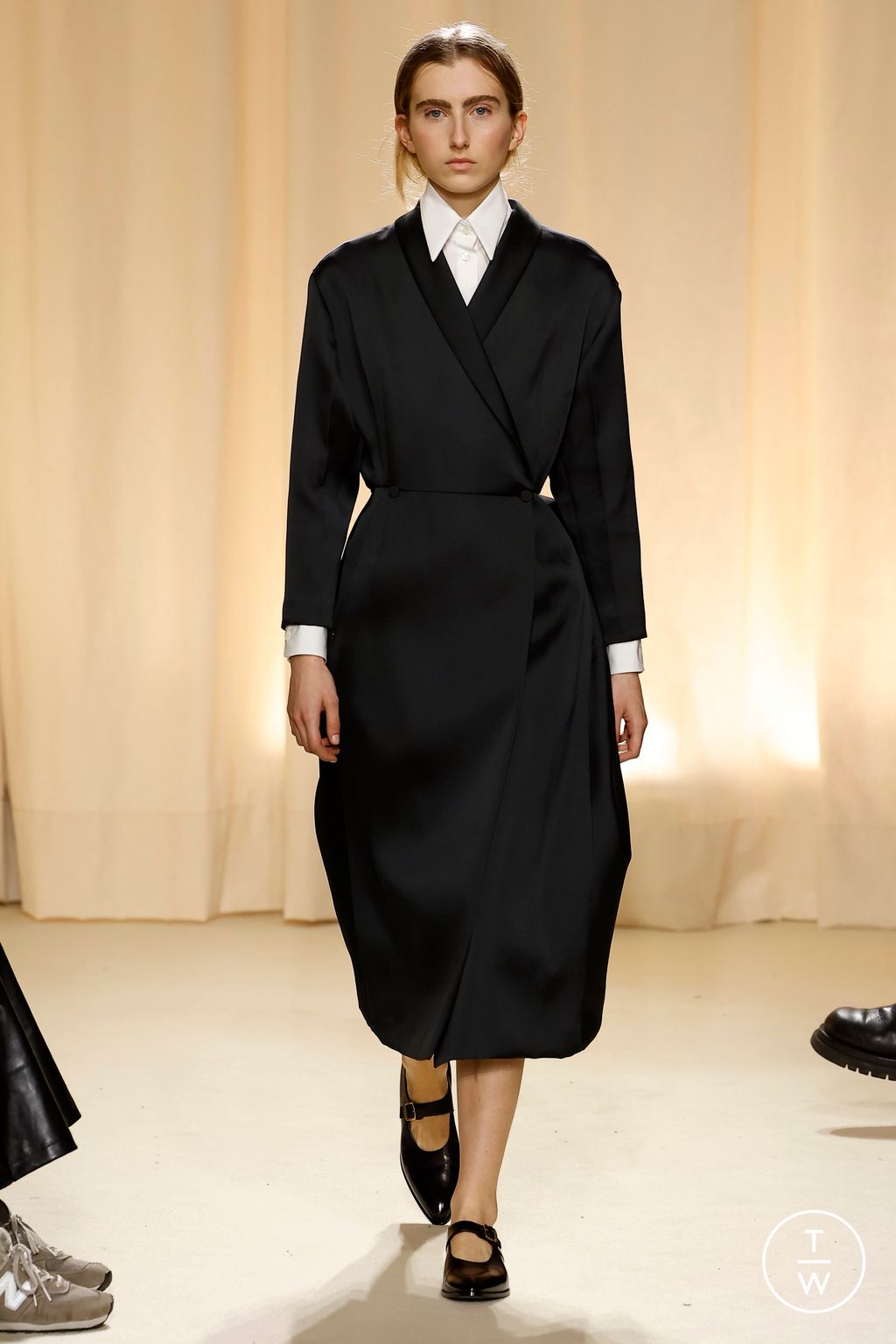 Fashion Week Milan Fall/Winter 2024 look 8 from the Bally collection 女装