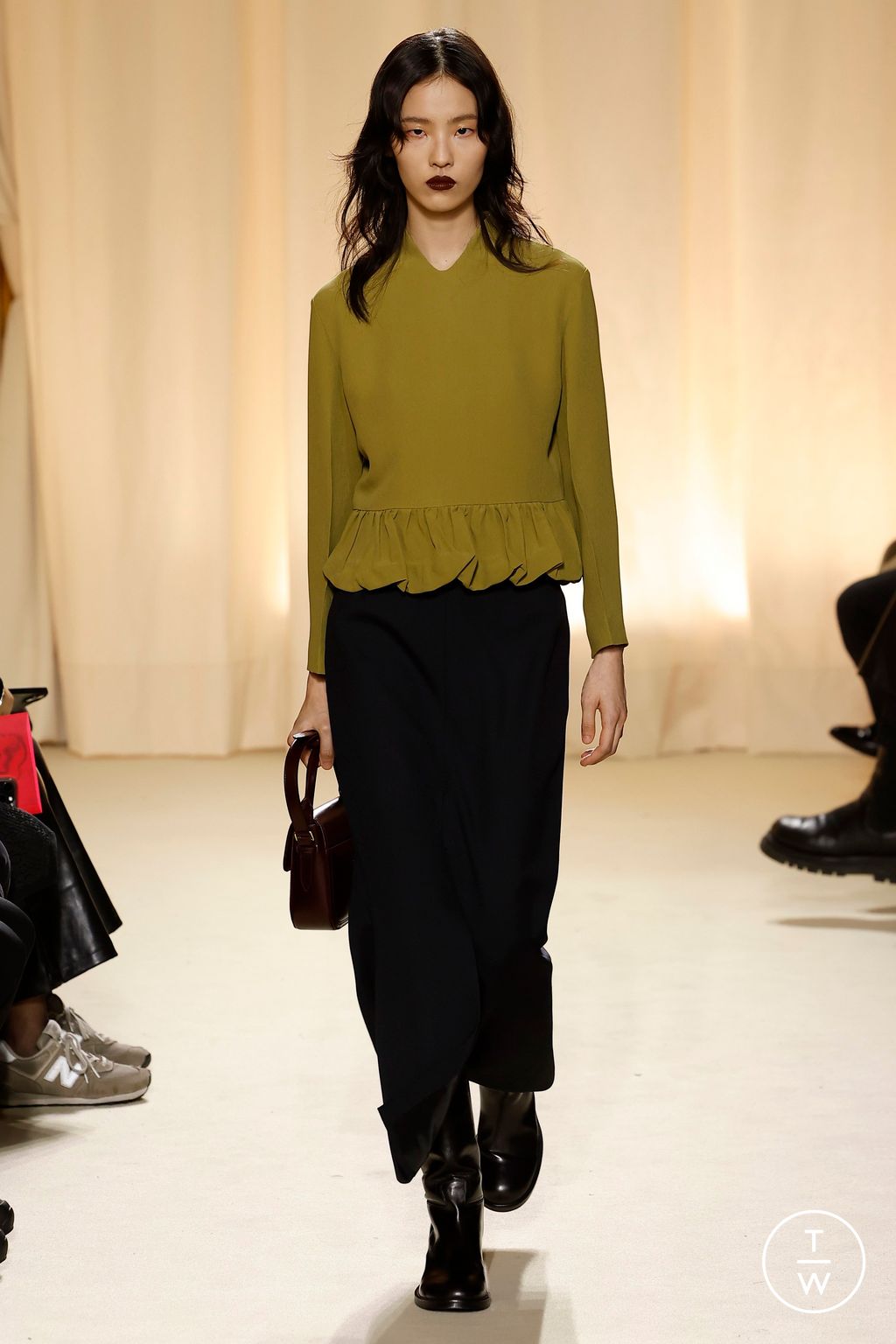 Fashion Week Milan Fall/Winter 2024 look 14 de la collection Bally womenswear