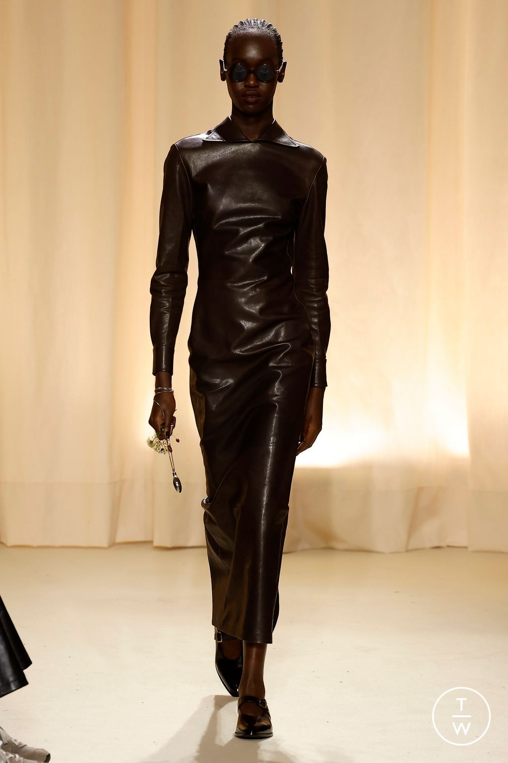 Fashion Week Milan Fall/Winter 2024 look 26 from the Bally collection 女装