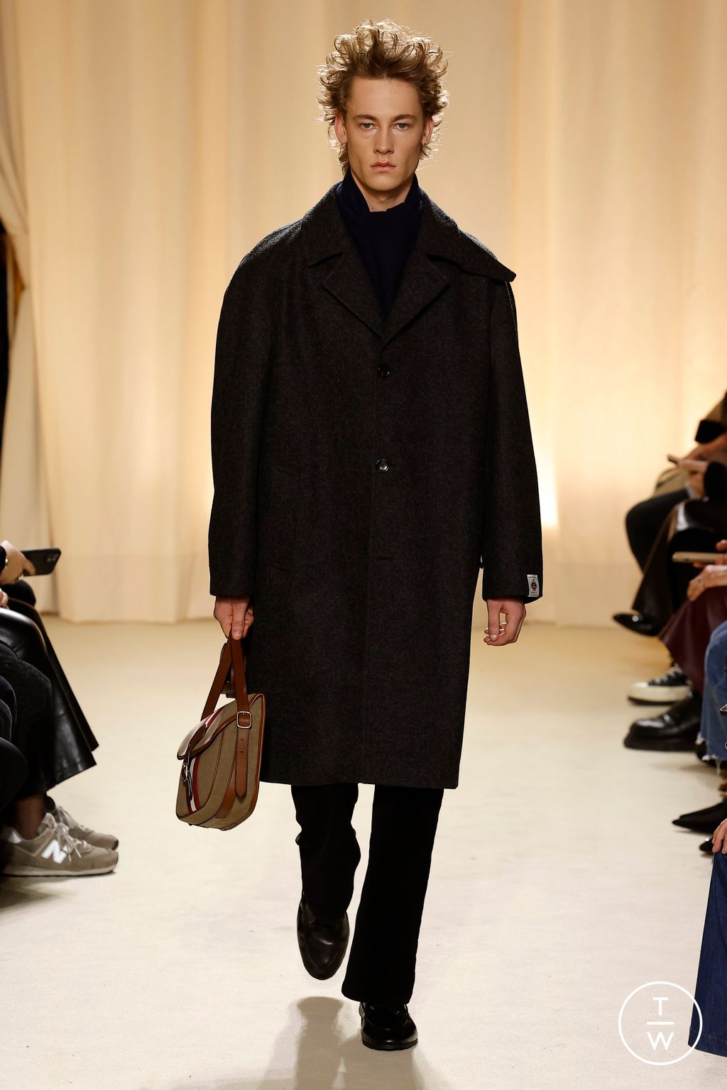 Fashion Week Milan Fall/Winter 2024 look 28 from the Bally collection womenswear