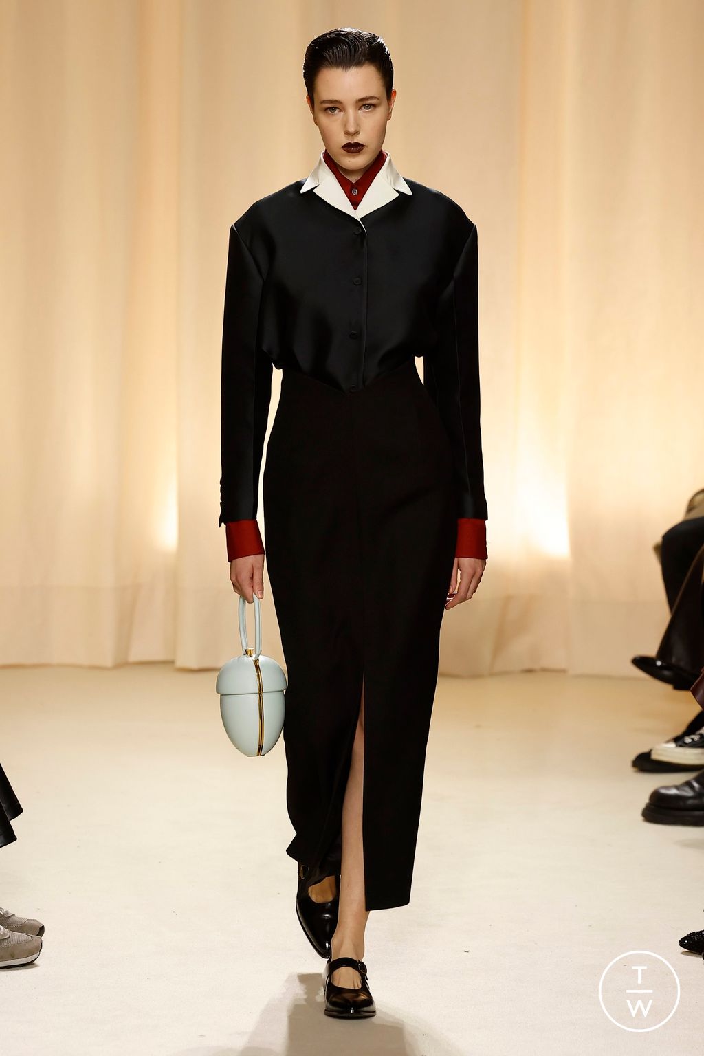 Fashion Week Milan Fall/Winter 2024 look 31 from the Bally collection womenswear