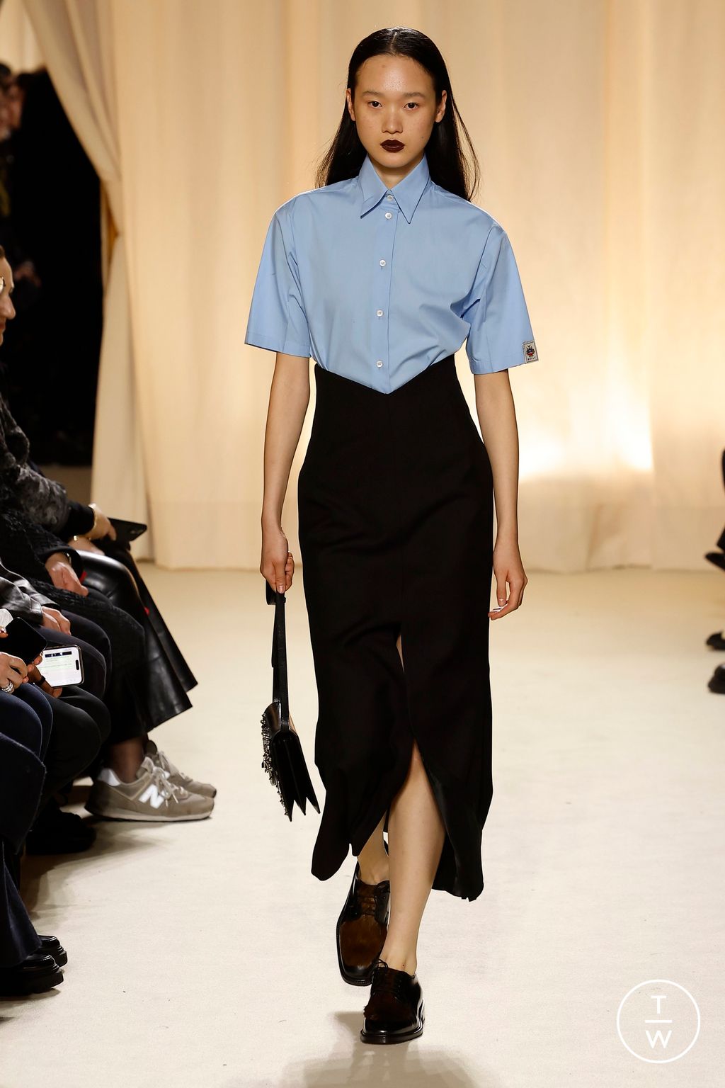 Fashion Week Milan Fall/Winter 2024 look 37 from the Bally collection 女装
