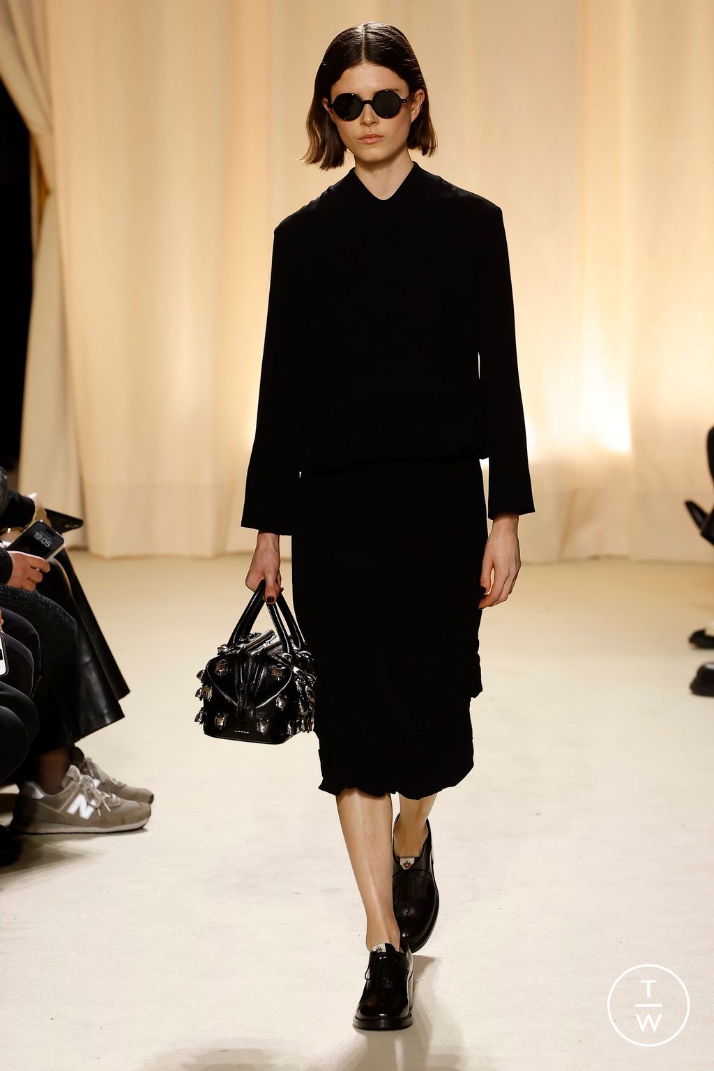 Fashion Week Milan Fall/Winter 2024 look 40 from the Bally collection 女装