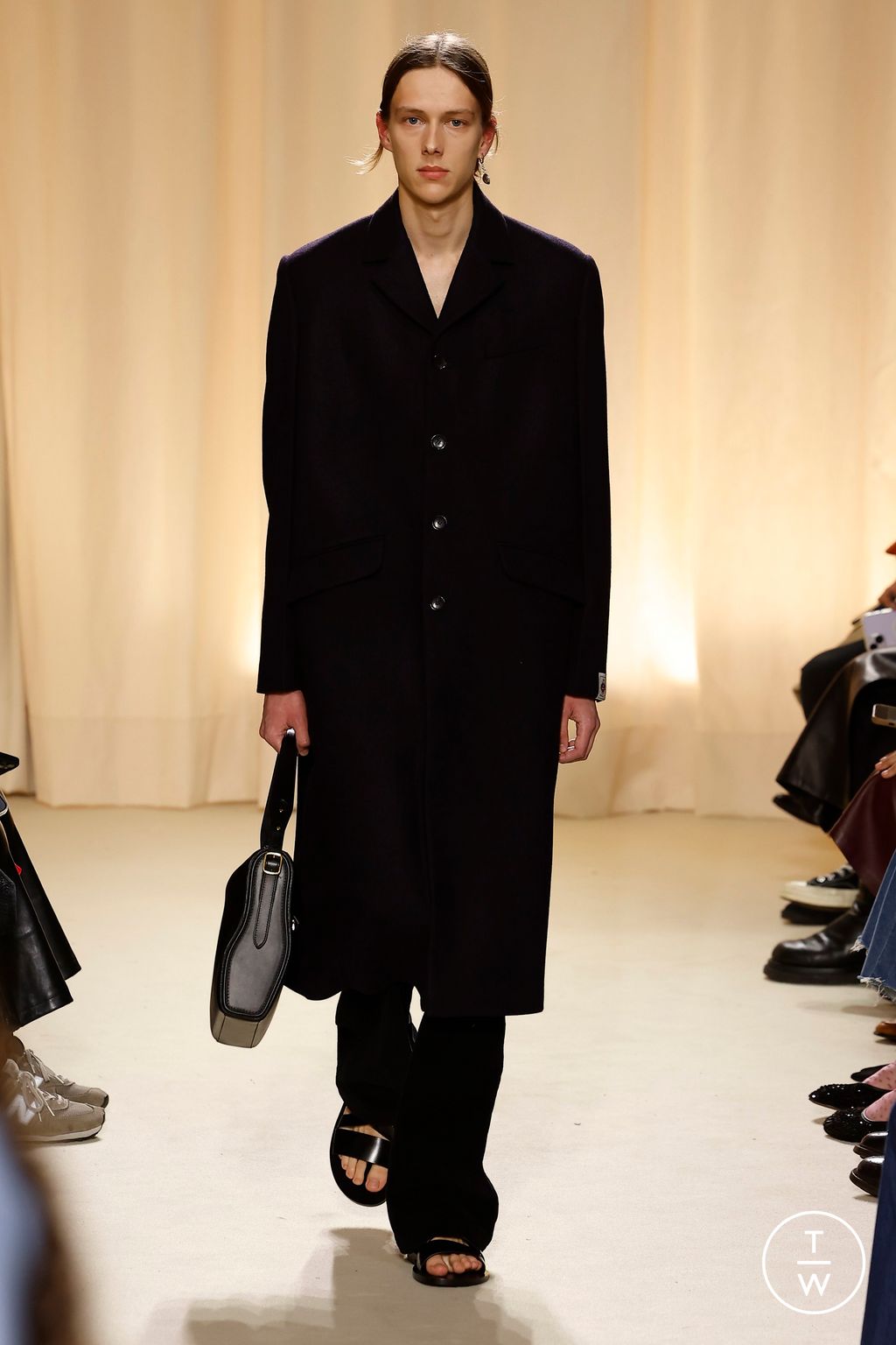 Fashion Week Milan Fall/Winter 2024 look 45 from the Bally collection womenswear