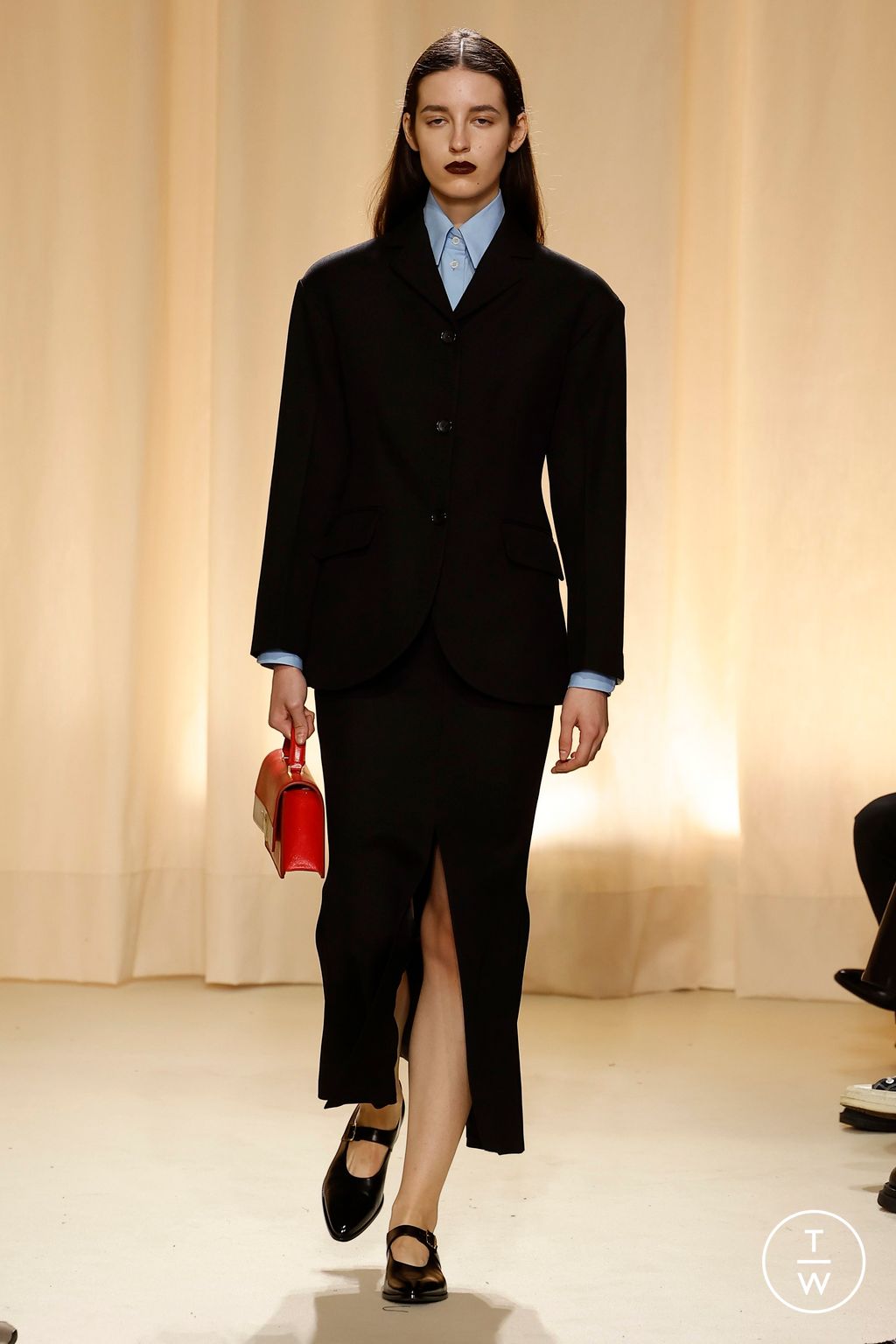 Fashion Week Milan Fall/Winter 2024 look 52 from the Bally collection womenswear