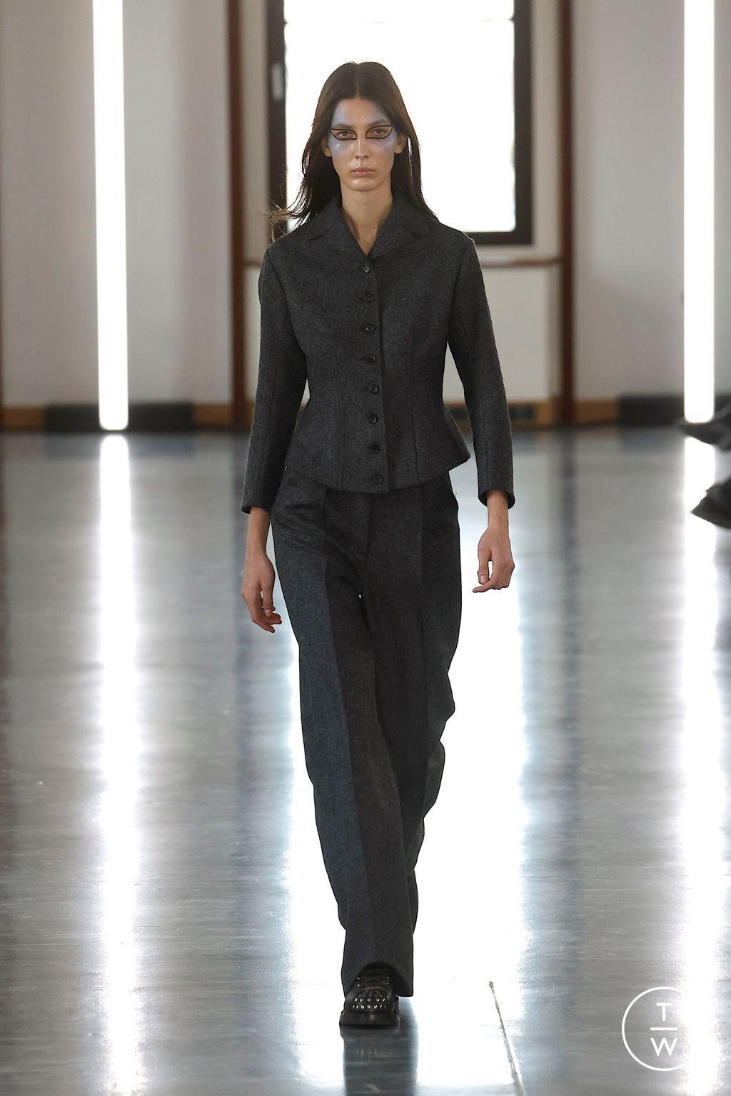 Fashion Week Milan Fall/Winter 2025 look 1 from the Bally collection womenswear