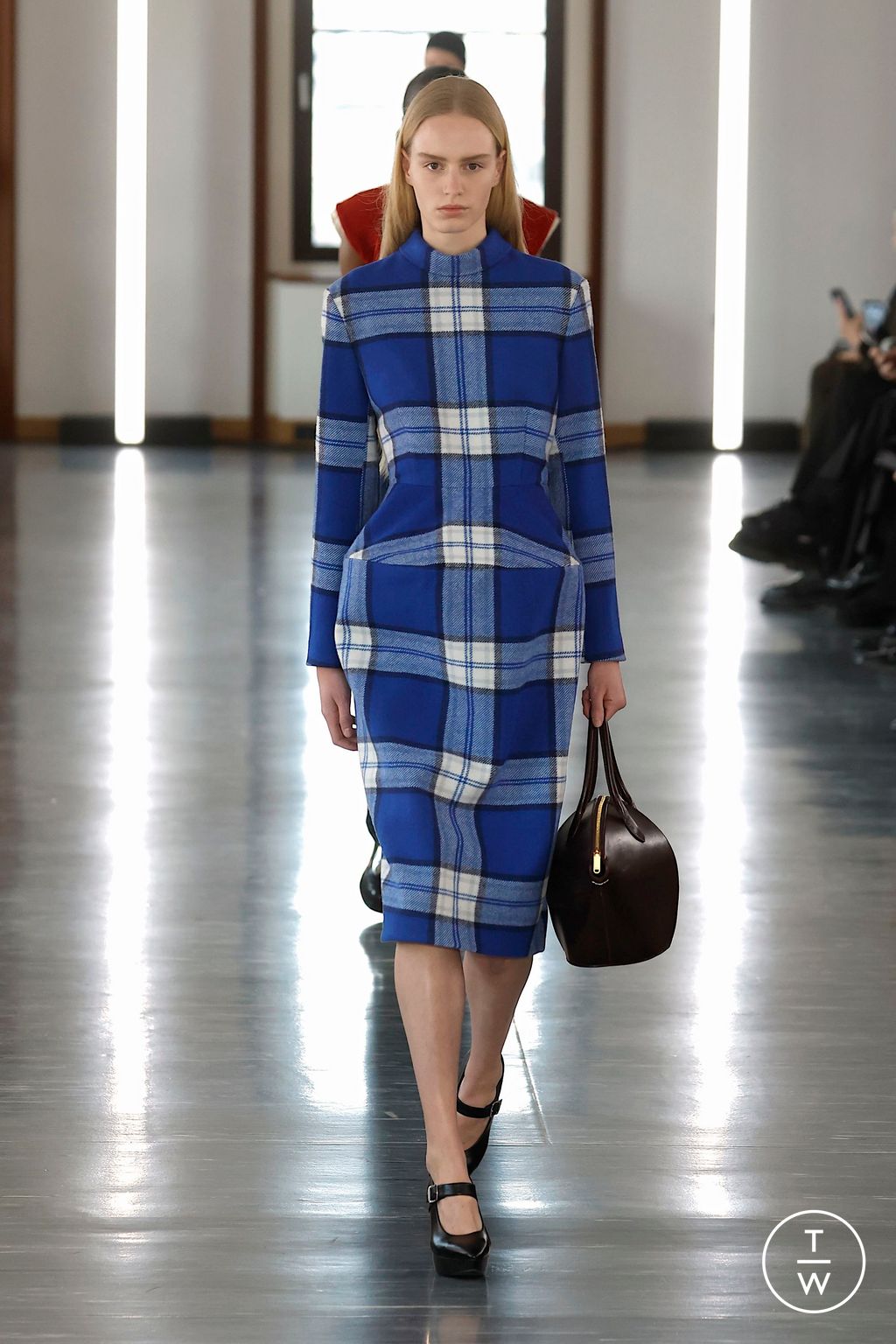 Fashion Week Milan Fall/Winter 2025 look 22 from the Bally collection womenswear